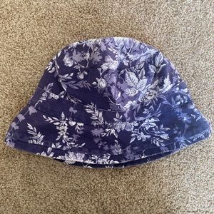 GAP Floral Print Bucket Hat